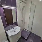 Deosebit Apartment *