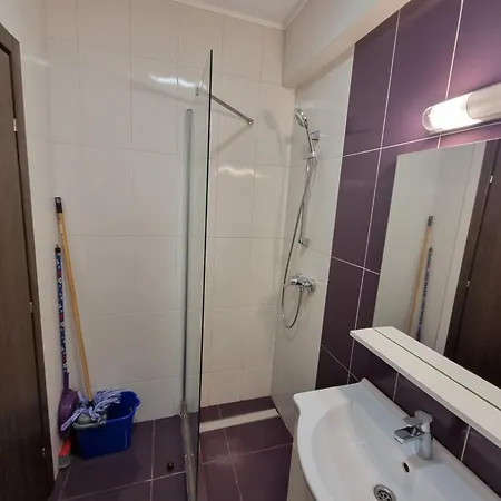 Deosebit كونستانتا